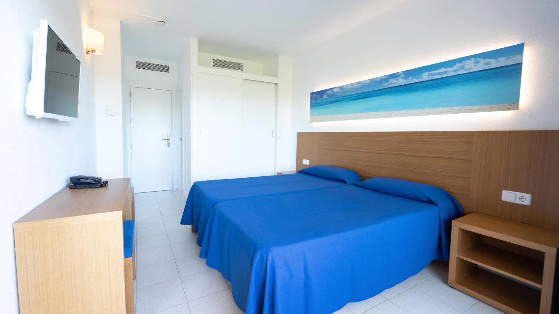 Hotel Club Cala Romani Cales de Mallorca