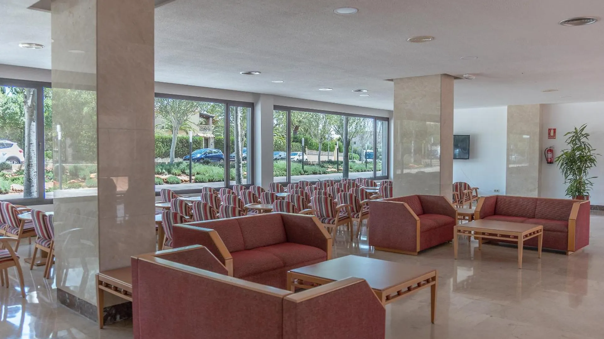 Hotel Club Cala Romani Calas de Mallorca