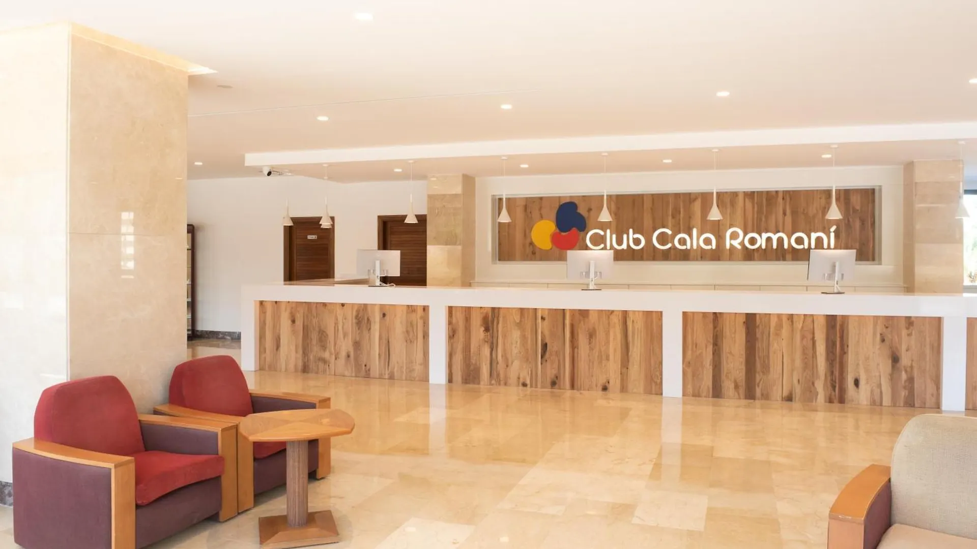 Hotel Club Cala Romani Calas de Mallorca 3*,